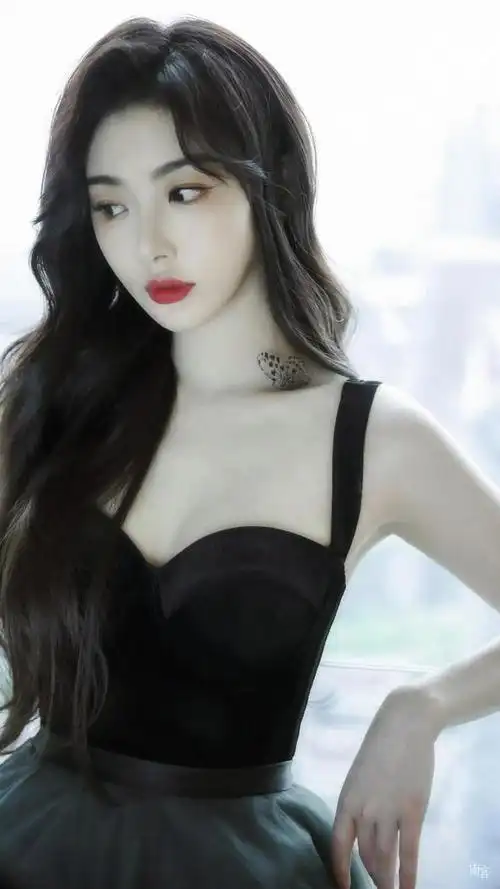 孔雪儿壁纸,好像没什么代表作啊