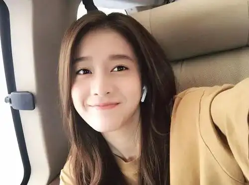 张雪迎的姐姐引发粉丝不满做经纪人不称职