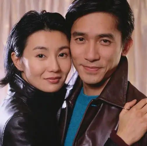 2000年的张曼玉和梁朝伟