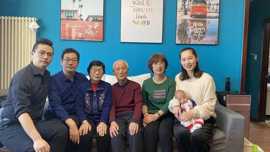 家庭合影留念照片集