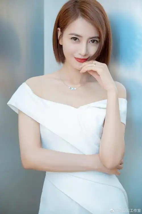 小~hong从楊过转采于2021-05-12 14:47:18高圆圆人像小~hong同采自