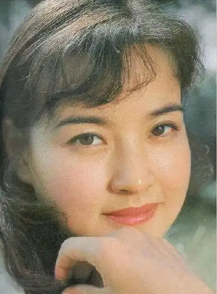 刘晓庆年轻时候美貌如花,魅力十足_网易订阅