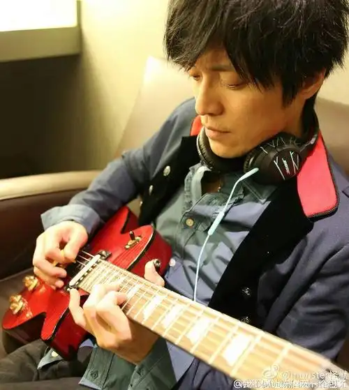 五月天 怪兽 团长