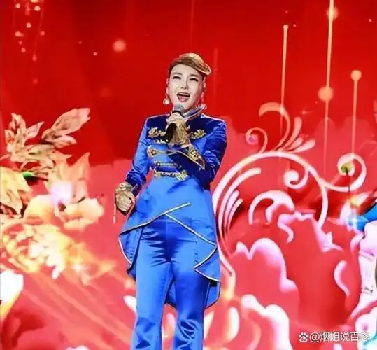 躲汉子乌兰图雅从央视力捧到网友群嘲她经历了啥