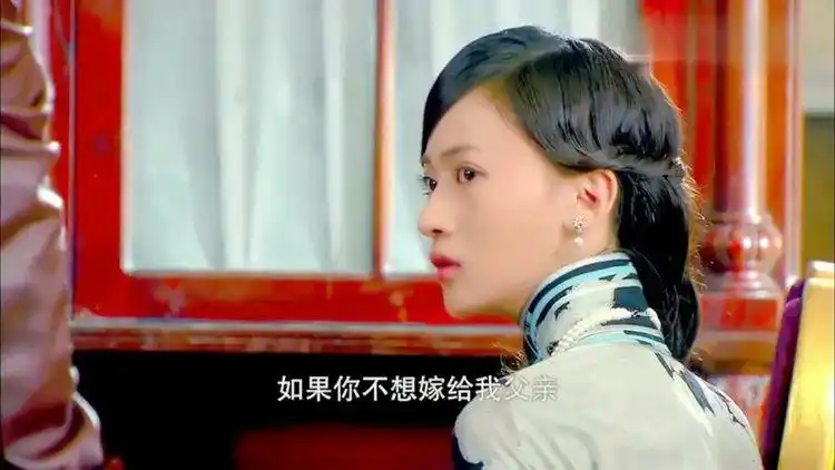 烽火佳人:青萍失去贞洁,自己心灰意冷,一心只想留在流氓身边!