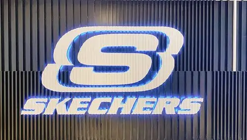 超级大店全年龄段布局斯凯奇在中国市场下沉