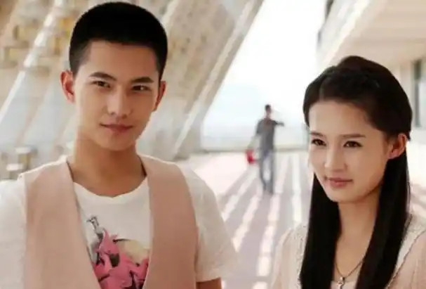 杨洋每次拍戏都传绯闻,王楚然连续三天同住,被质疑在盯岗|宋茜|李沁