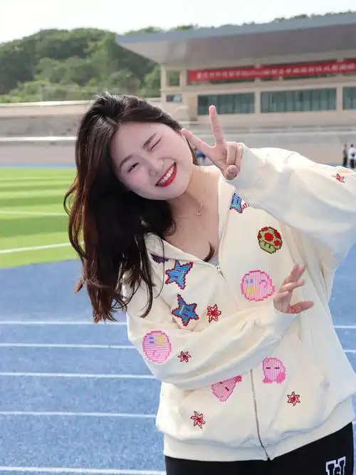 150斤微胖女生青春穿搭这也太显瘦太好看