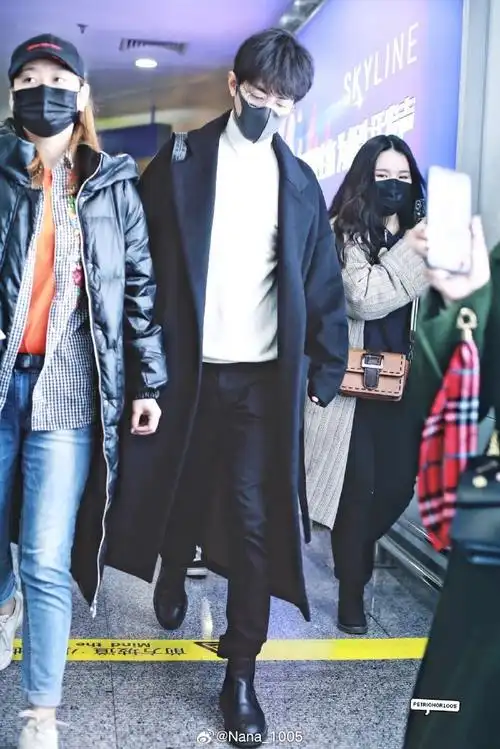 肖战##肖战机场路透##遇见你的光