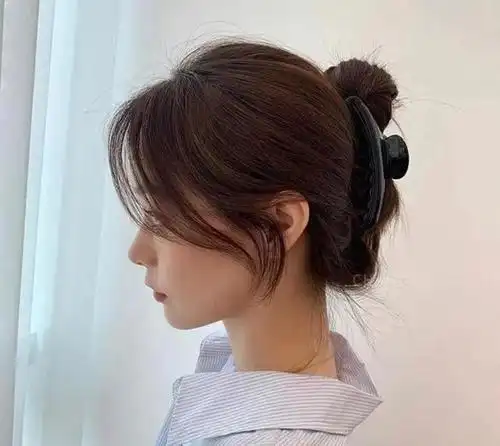 夏季温柔系气质低丸子头