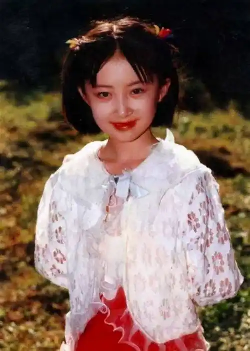 原创宝莲灯时隔18年曹骏舒畅成为娱乐圈边缘人小配角吴昕