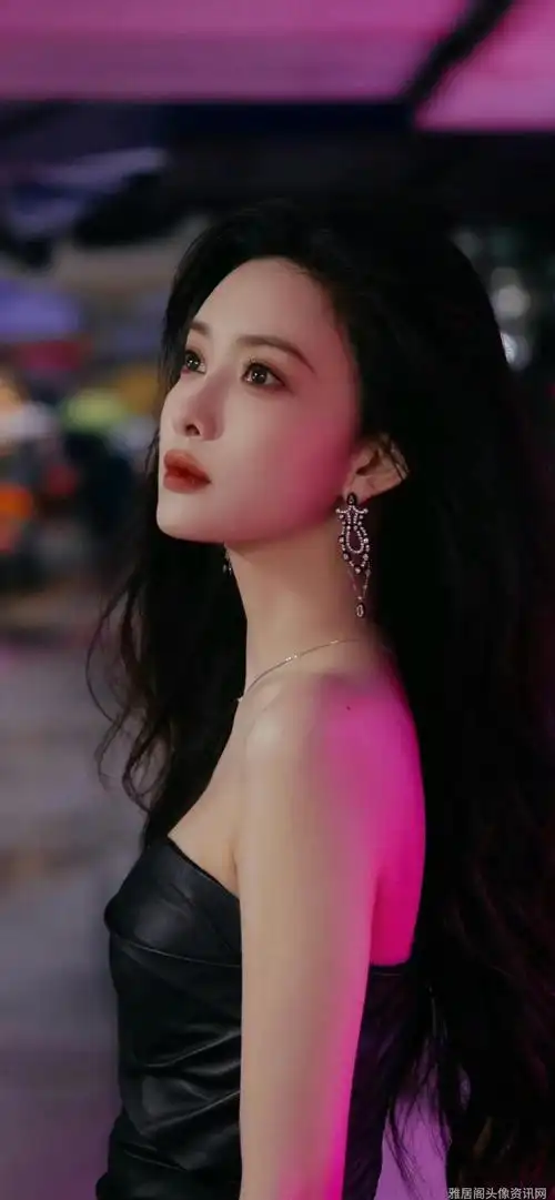 2024 优雅精致 女生壁纸