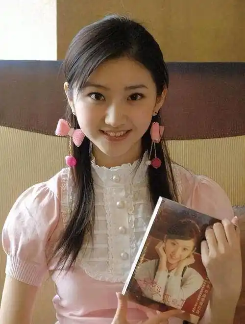 "走下神坛"景甜:出道即获逆天资源,后遭孙红雷暗地嘲讽?