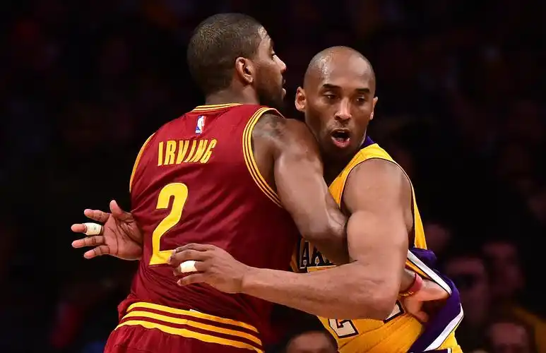 欧文缅怀科比:爱你老大哥,曼巴精神永存