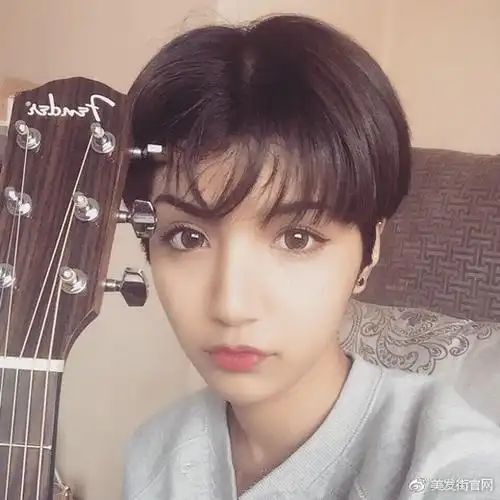 男生喜欢的女生短发 收割男神"一招制敌"