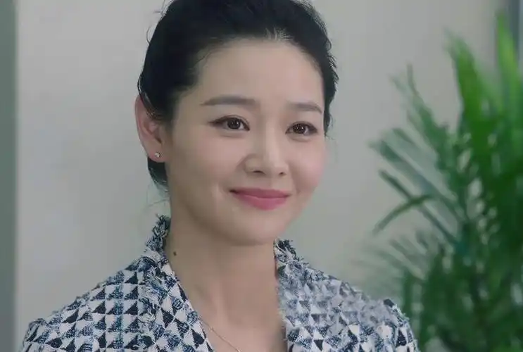 出道多年无绯闻,可惜本人却不红|我的体育老师|王维维|绯闻_新浪新闻