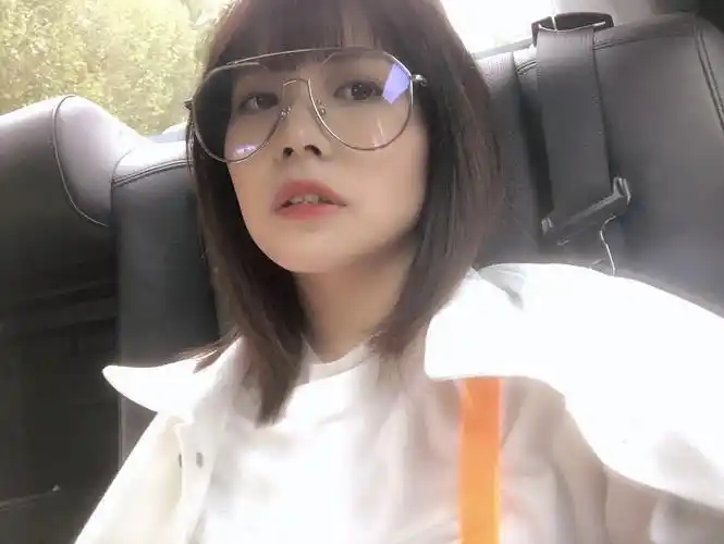 火箭少女101_赖美云