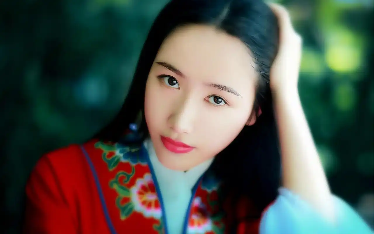 首页 桌面壁纸 古色古香唯美意境江南美女古装气质写真第一辑上一张下