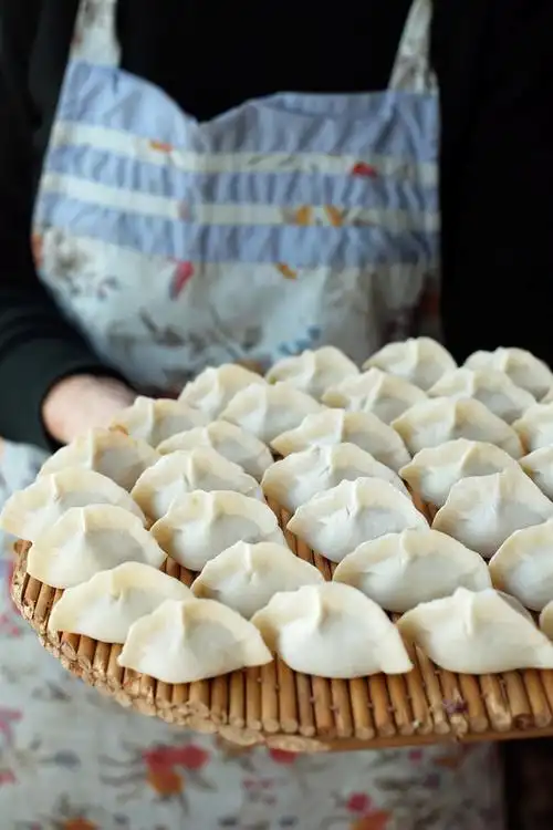 瘦肉皮冻做的纯手工羊肉水饺