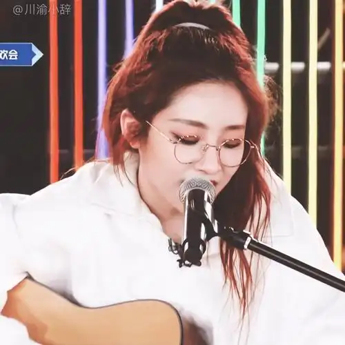 喻言头像.拿图dd. 二传明注川渝小辞.