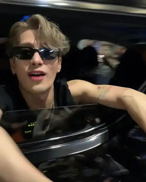 王嘉尔就是帅帅帅帅帅帅帅帅