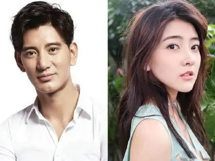 蒲巴甲与94年女友梁洁订婚后首合体在机场相依而坐图