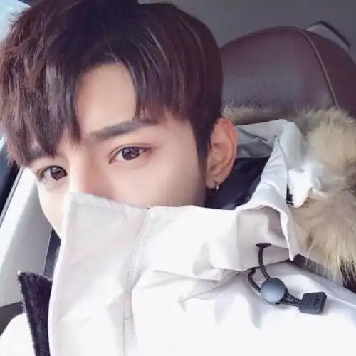 帅哥头像冷酷帅气真人