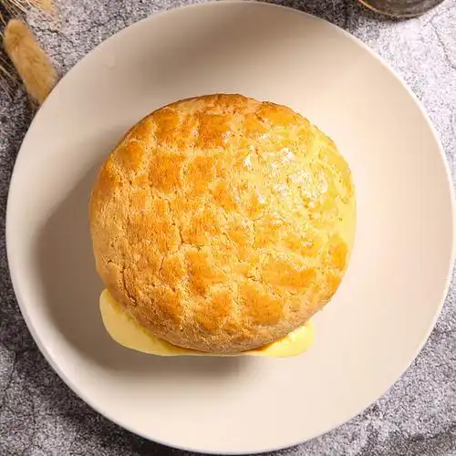 港式脆皮菠萝包早餐早餐营养包子下午茶点心广式包点