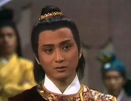 图57岁汤镇业发福明显昔日段誉变激凸肥叔