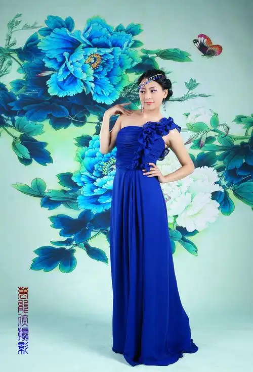 走进新时代(张也歌曲)