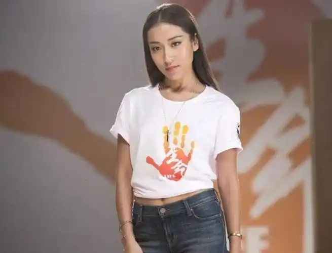 中国好声音吉克隽逸第一场(有一种"反差"叫吉克隽逸,成名前与成名后