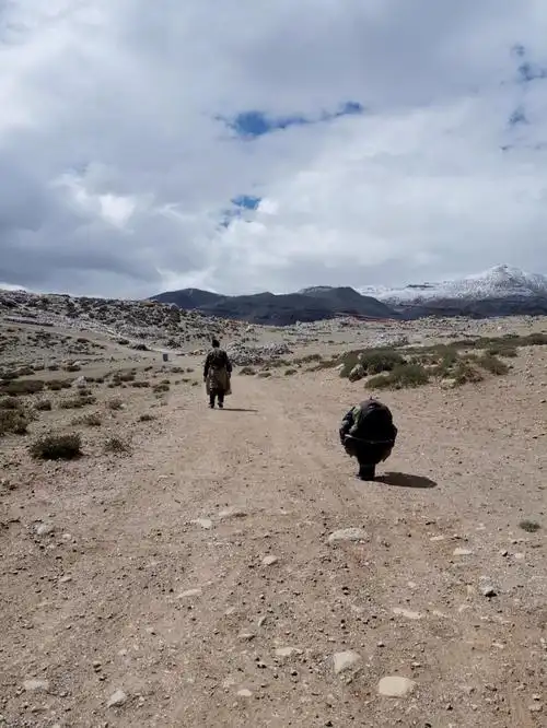 阿里无人区冈仁波齐神山