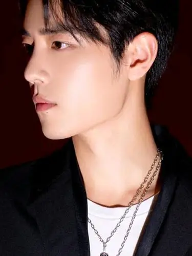 肖战-2020全球最帅面孔