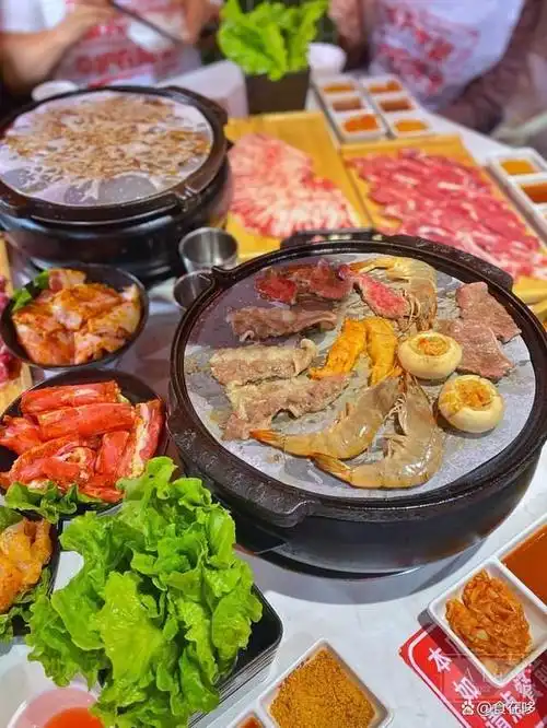 吃肉会友,人均70扶墙出,实现烤肉自由