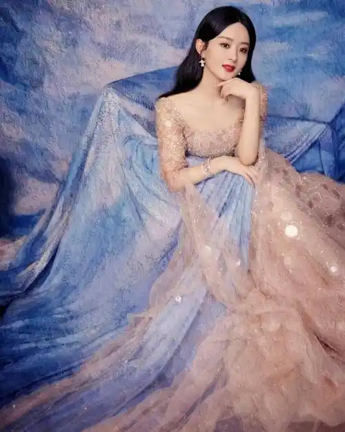 赵丽颖中秋节素色长裙写真:魅力公主颖