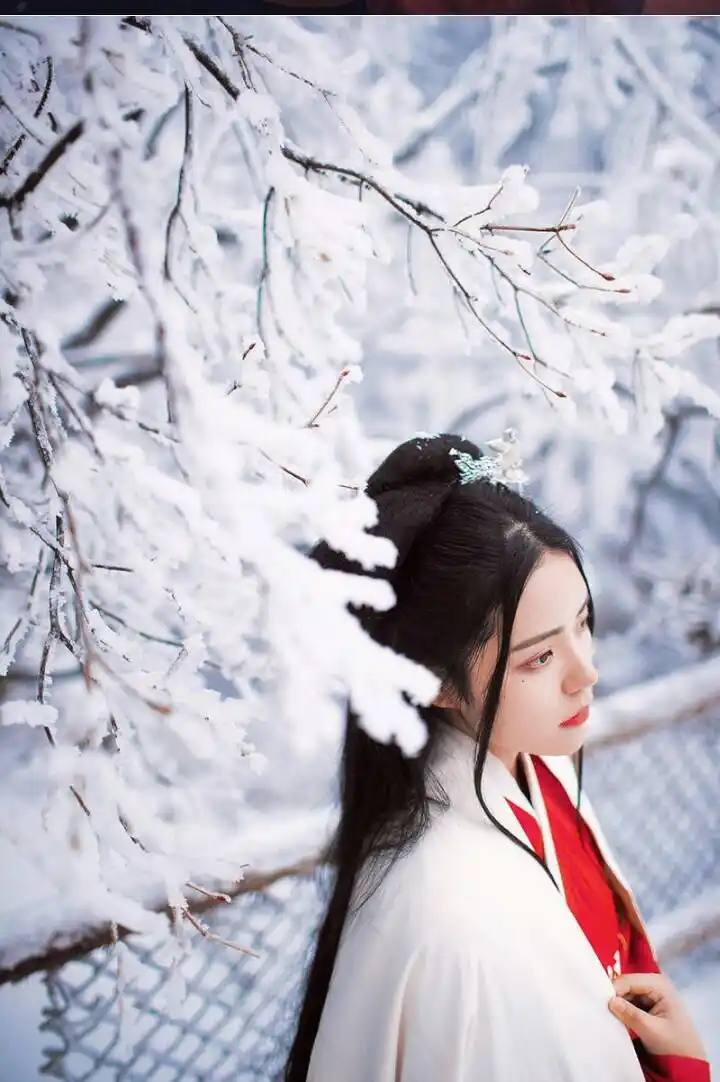 古风真人 壁纸 女生头像 女头 小清新 虐心 唯美 高清 意境