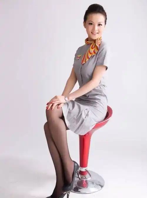 为什么我会梦到空姐呢女生(为什么我会梦到空姐呢女生怎么回事)