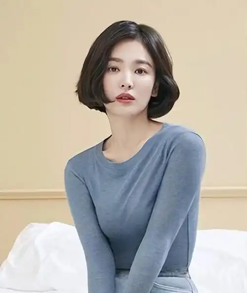 试试这3款"短卷发",洋气减龄,美得有气质|发型|短发|脸型|圆脸_网易