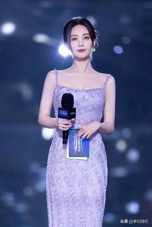 迪丽热巴鱼尾礼服,迪丽热巴鱼尾礼服蓝色-天晟网