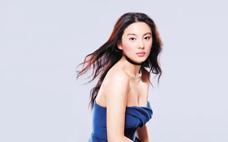 张雨绮桌面壁纸之靓丽美女写真