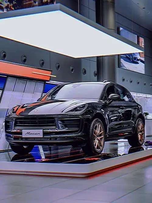 高颜值2023款保时捷suvmacan