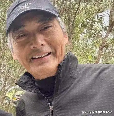 周润发现在与年轻的照片,相差太多