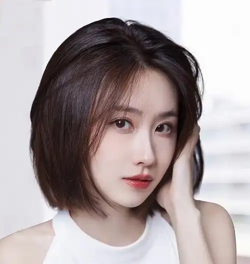 欧宝格(oubaoge)假发真发全真人发偏分短发女时尚发型自然全头套式短