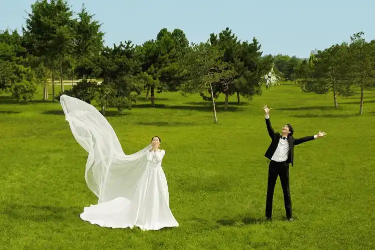 "95#外景婚纱照  #婚纱照推荐  #苍南婚纱照  #灵溪拾光摄影工作室