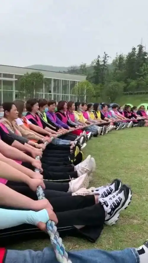 多人集体运动感觉特别吃力是不是劲使错了地方