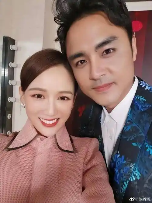 陈乔恩大婚:5任男神前任都没拿下她,终嫁小9岁富二代"浪子"_霍建华