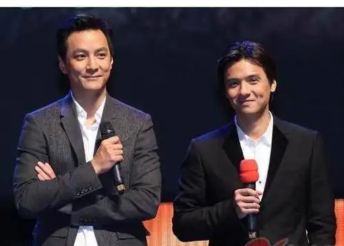 无论现在多少帅哥横行,他们俩都是最经典美男子!_吴彦祖