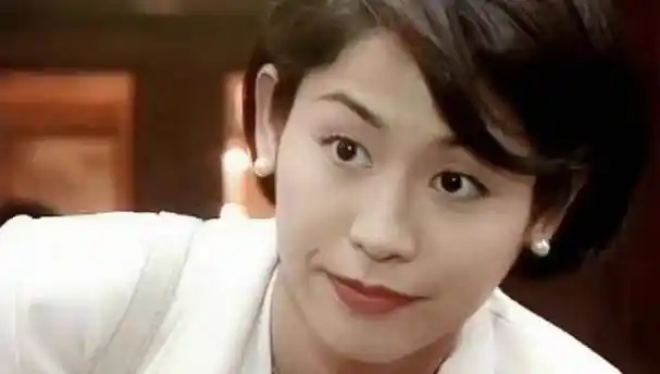 曾是张卫健女友,一人带火多人_宣萱_作品_媒体