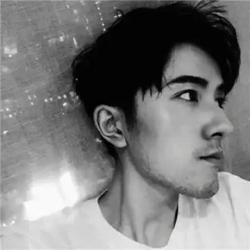 2019微信头像男生成熟魅力黑白 失落怎么身同感受