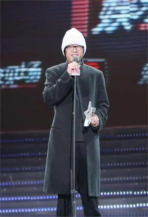 成也林夕败也林夕陈奕迅又一次受牵连却应该支持